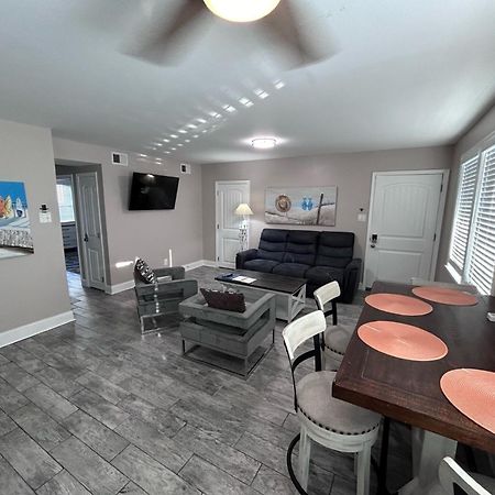 Beach Block Parking Modern Decor Porch Brigantine Exterior photo
